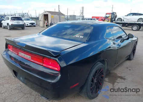 2013 Dodge Challenger Sxt from USA, damaged, VIN 2C3CDYAGXDH627984